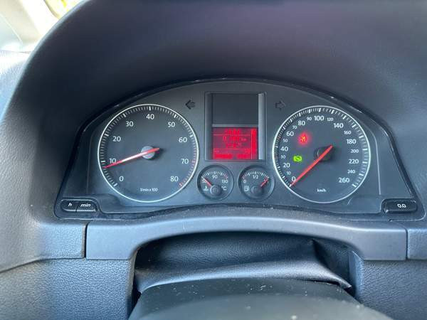 Volkswagen Golf Plus Турткуль - изображение 1