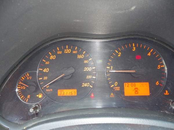 Toyota Avensis Запорожская область - изображение 7