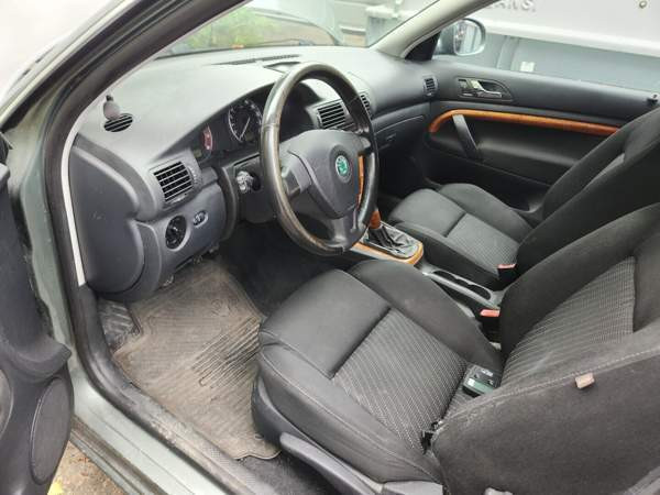 Skoda Superb Tampere - valokuva 8