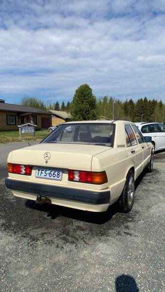 Mercedes-Benz 190 Tornio - photo 2