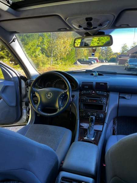 Mercedes-Benz 220 Апатиты - изображение 6