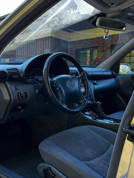 Mercedes-Benz 220 Апатиты - изображение 4