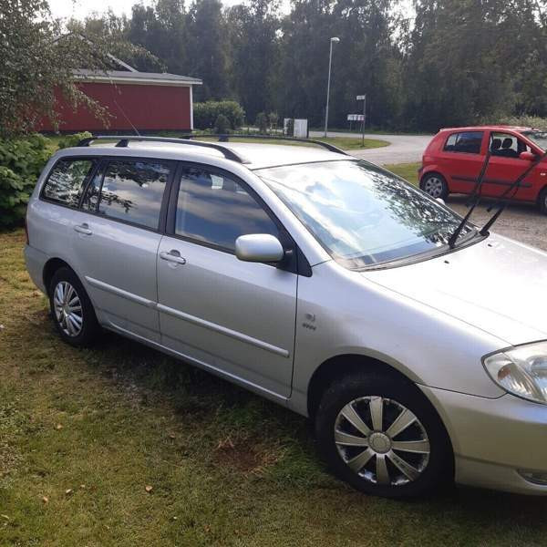 Toyota Corolla Pedersöre - valokuva 2