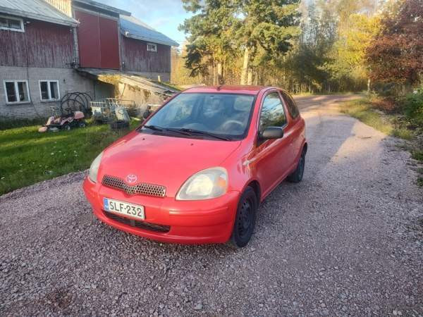 Toyota Yaris Lohja – foto 1