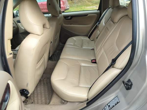 Volvo V70 Yläne – foto 7