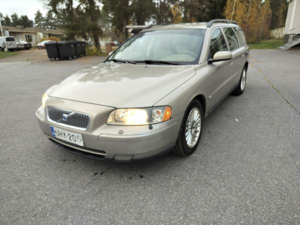 Volvo V70 Yläne – foto 1