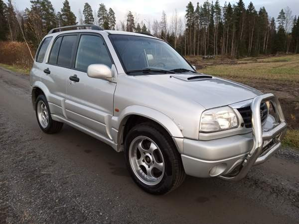Suzuki Grand Vitara Lapua - valokuva 1