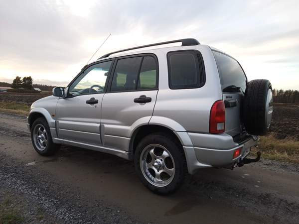 Suzuki Grand Vitara Lapua - valokuva 4