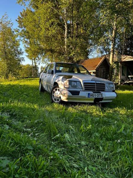 Mercedes-Benz 220 Kurikka - изображение 1