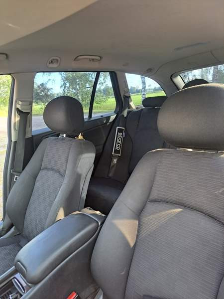 Mercedes-Benz C Pöytyä – foto 2