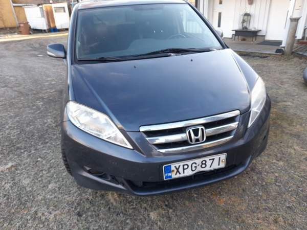 Honda FR-V Ylikiiminki – foto 1