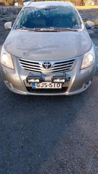 Toyota Avensis Utajärvi - valokuva 1