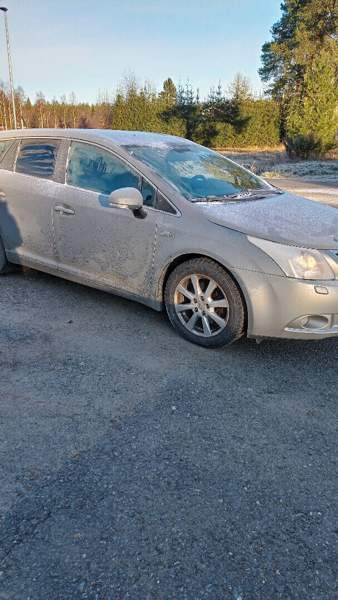 Toyota Avensis Utajärvi - valokuva 2