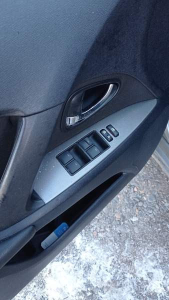 Toyota Avensis Utajärvi - valokuva 8