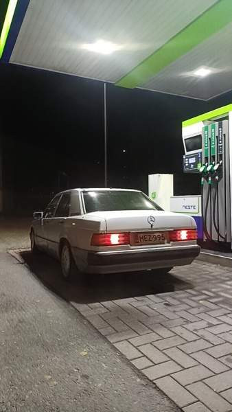 Mercedes-Benz 190 Oulu - photo 4