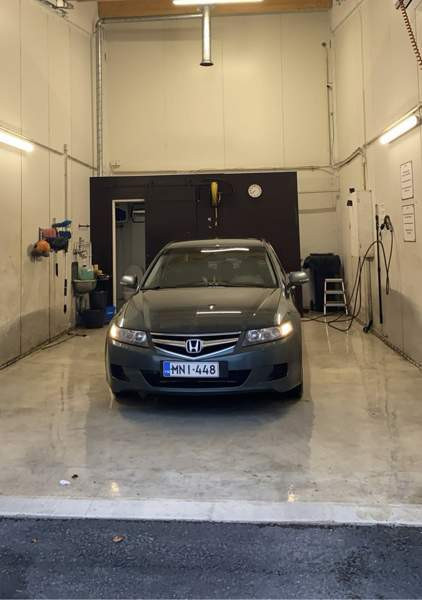 Honda Accord Lohja - valokuva 1