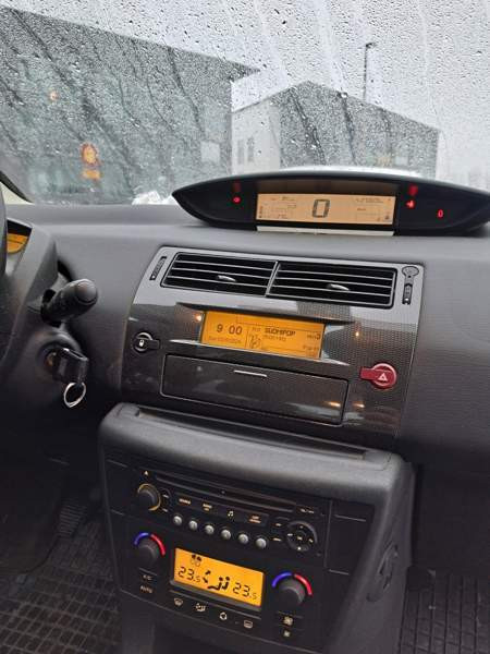 Citroen C4 Tampere - valokuva 8