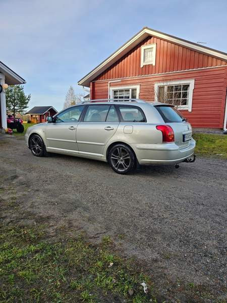 Toyota Avensis Pieksämäki - photo 8