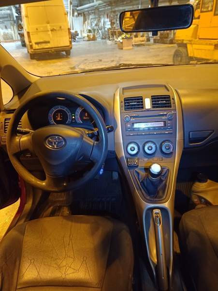 Toyota Auris Saarijärvi - valokuva 4