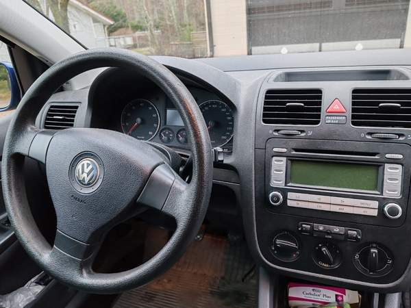 Volkswagen Golf Pyhtää - valokuva 3