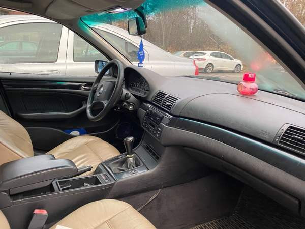 BMW 320 Joensuu - valokuva 4