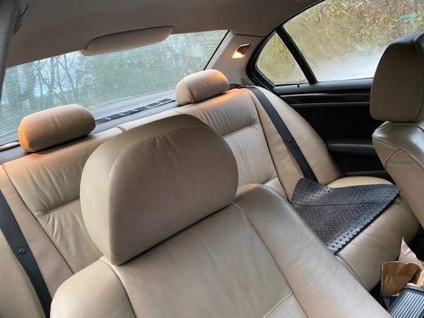 BMW 320 Joensuu - valokuva 3