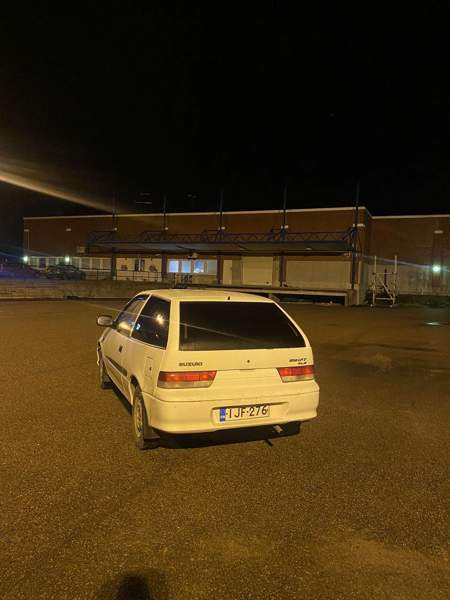 Suzuki Swift Chukotskiy Avtonomnyy Okrug - valokuva 8