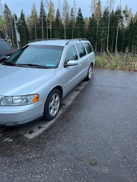 Volvo V70 Lohja - valokuva 2