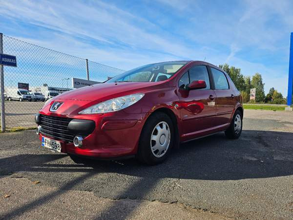 Peugeot 307 Jaervenpaeae - photo 1