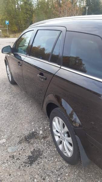 Opel Astra Glebychevo - valokuva 6