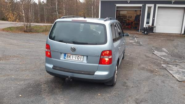 Volkswagen Touran Bolu - valokuva 3