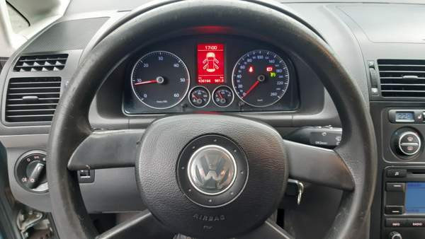 Volkswagen Touran Bolu - valokuva 5