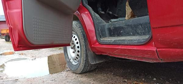 Volkswagen Transporter Kurikka - valokuva 8