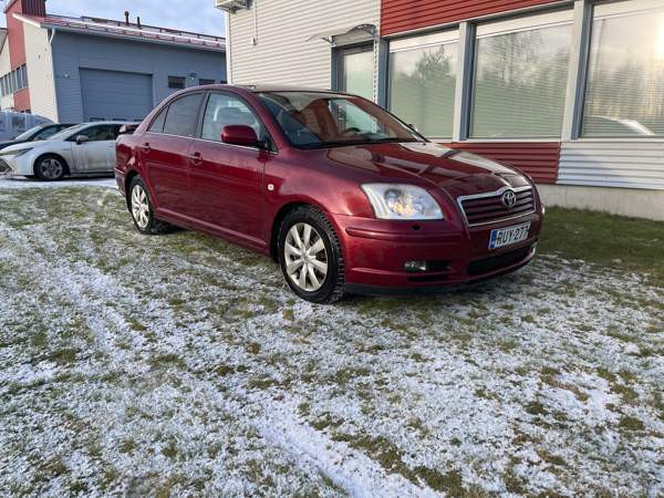 Toyota Avensis Oulu - valokuva 2