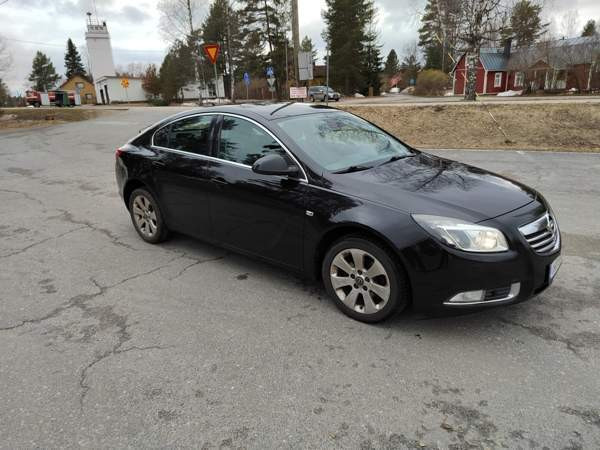 Opel Insignia Äänekoski - valokuva 2
