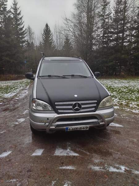 Mercedes-Benz ML Nilsiä - valokuva 3