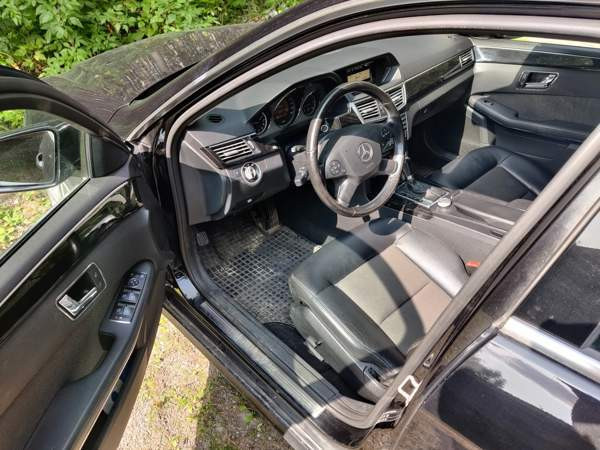 Mercedes-Benz E Luga - photo 2