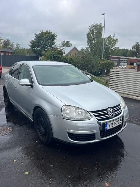 Volkswagen Jetta Helsinki - изображение 1
