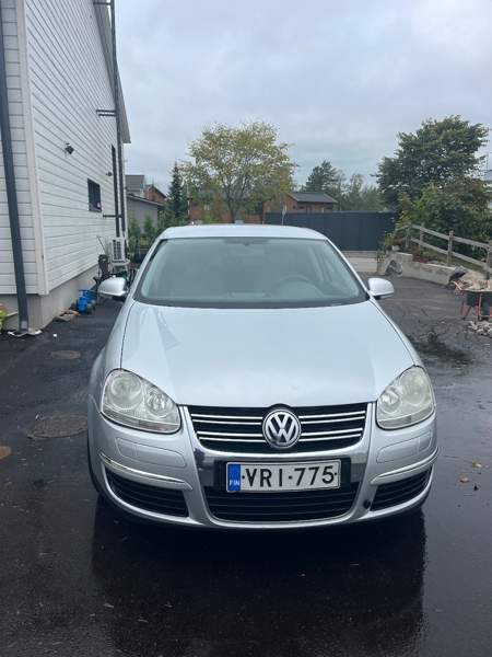 Volkswagen Jetta Helsinki - изображение 4