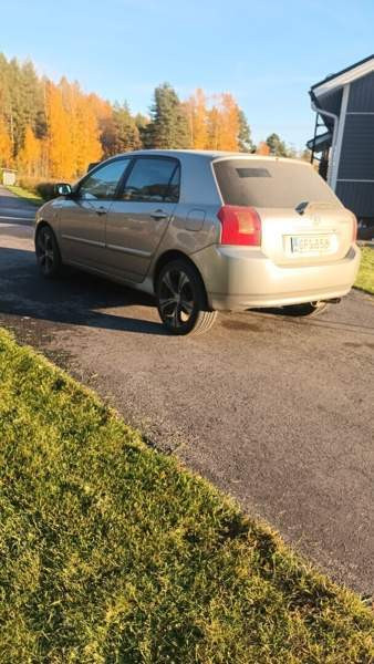 Toyota Corolla Янаккала - изображение 4