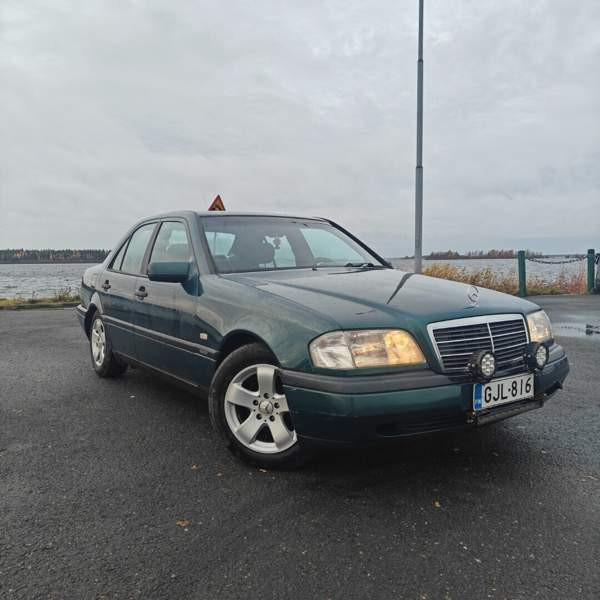 Mercedes-Benz C Kemin - valokuva 1