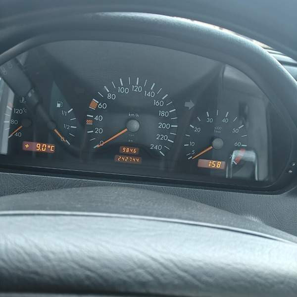 Mercedes-Benz C Kemin - valokuva 5