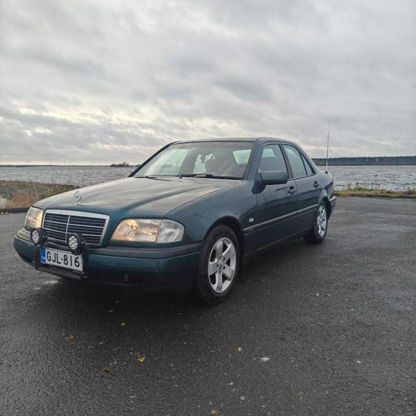 Mercedes-Benz C Kemin - valokuva 2