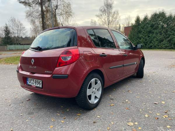 Renault Clio Vantaa - photo 2