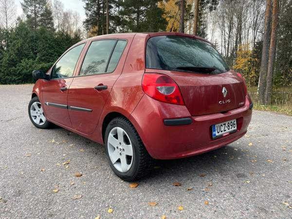 Renault Clio Vantaa - photo 3