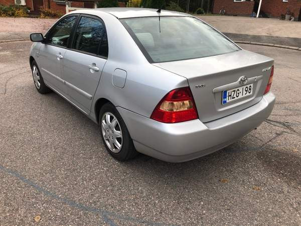 Toyota Corolla Espoo - valokuva 3