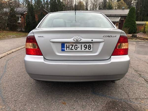 Toyota Corolla Espoo - valokuva 4