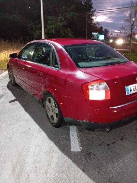 Audi A4 Glebychevo - valokuva 2