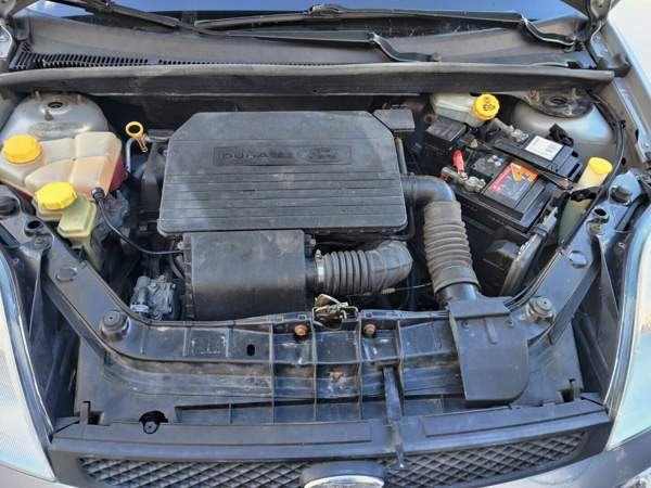 Ford Fiesta Каяни - изображение 7