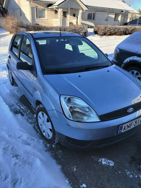 Ford Fiesta Каяни - изображение 1